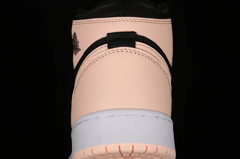 All Categories Air Jordan Jordan Series Basketball Shoes Air Jordan 1 High Air Jordan 1 "Crimson Tint" AJ1 Joe 1 Black Pink Litchi Pattern Women's Shoes 555441-081